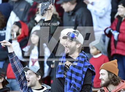 Thumbnail 2 in Yelm vs. Eastside Catholic (WIAA 3A State Final) photogallery.