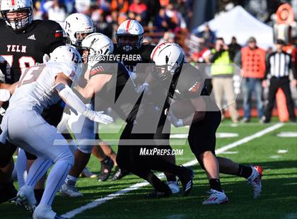 Thumbnail 2 in Yelm vs. Eastside Catholic (WIAA 3A State Final) photogallery.
