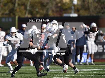 Thumbnail 2 in Yelm vs. Eastside Catholic (WIAA 3A State Final) photogallery.