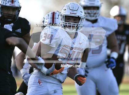 Thumbnail 3 in Yelm vs. Eastside Catholic (WIAA 3A State Final) photogallery.