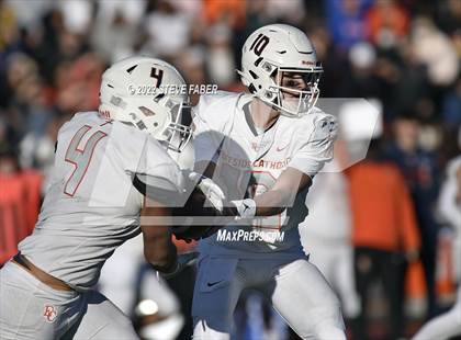 Thumbnail 3 in Yelm vs. Eastside Catholic (WIAA 3A State Final) photogallery.