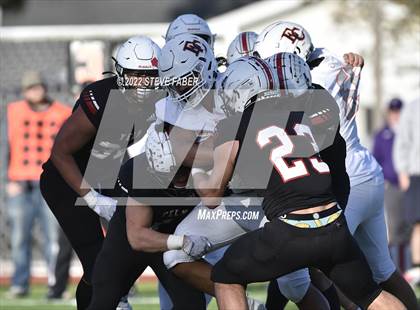 Thumbnail 2 in Yelm vs. Eastside Catholic (WIAA 3A State Final) photogallery.