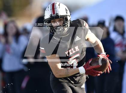 Thumbnail 3 in Yelm vs. Eastside Catholic (WIAA 3A State Final) photogallery.