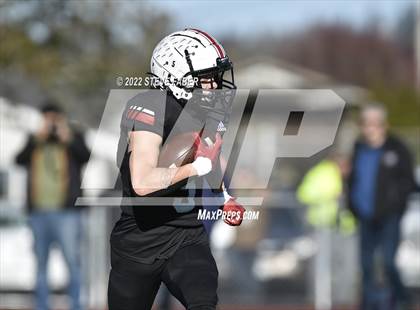 Thumbnail 2 in Yelm vs. Eastside Catholic (WIAA 3A State Final) photogallery.