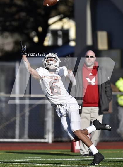 Thumbnail 3 in Yelm vs. Eastside Catholic (WIAA 3A State Final) photogallery.