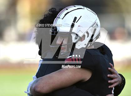 Thumbnail 2 in Yelm vs. Eastside Catholic (WIAA 3A State Final) photogallery.