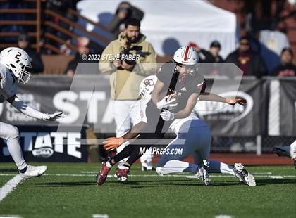 Thumbnail 3 in Yelm vs. Eastside Catholic (WIAA 3A State Final) photogallery.