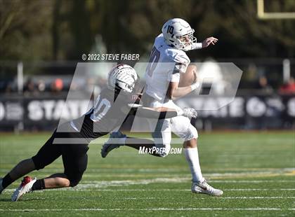 Thumbnail 3 in Yelm vs. Eastside Catholic (WIAA 3A State Final) photogallery.