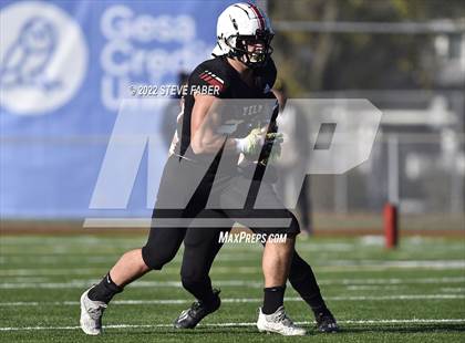 Thumbnail 2 in Yelm vs. Eastside Catholic (WIAA 3A State Final) photogallery.