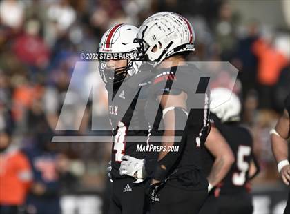 Thumbnail 2 in Yelm vs. Eastside Catholic (WIAA 3A State Final) photogallery.