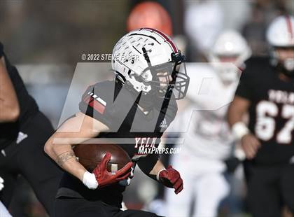 Thumbnail 3 in Yelm vs. Eastside Catholic (WIAA 3A State Final) photogallery.