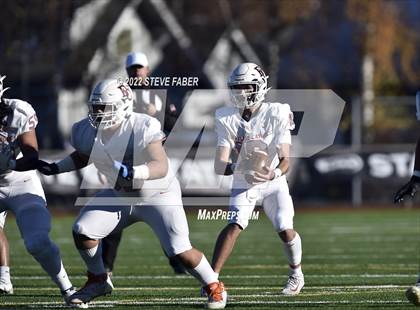 Thumbnail 2 in Yelm vs. Eastside Catholic (WIAA 3A State Final) photogallery.
