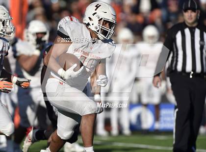 Thumbnail 1 in Yelm vs. Eastside Catholic (WIAA 3A State Final) photogallery.
