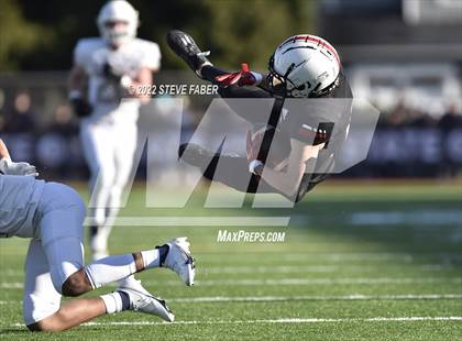 Thumbnail 3 in Yelm vs. Eastside Catholic (WIAA 3A State Final) photogallery.