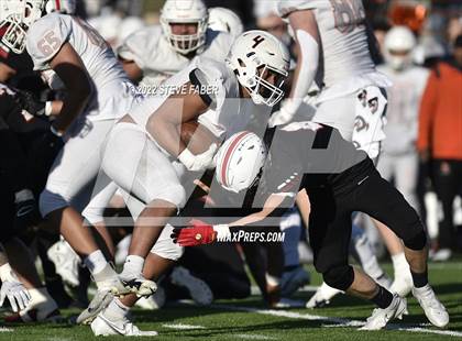 Thumbnail 2 in Yelm vs. Eastside Catholic (WIAA 3A State Final) photogallery.