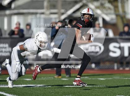 Thumbnail 2 in Yelm vs. Eastside Catholic (WIAA 3A State Final) photogallery.