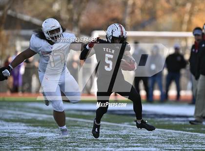 Thumbnail 2 in Yelm vs. Eastside Catholic (WIAA 3A State Final) photogallery.