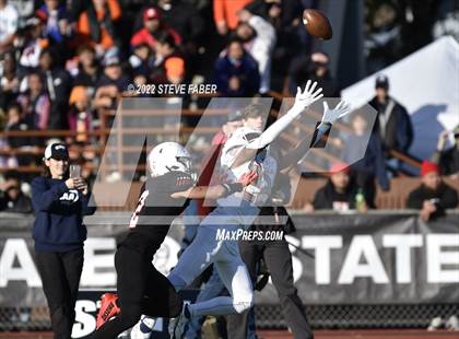 Thumbnail 1 in Yelm vs. Eastside Catholic (WIAA 3A State Final) photogallery.