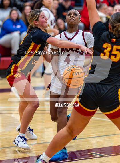 Thumbnail 1 in North Catholic @ Oakland Catholic photogallery.