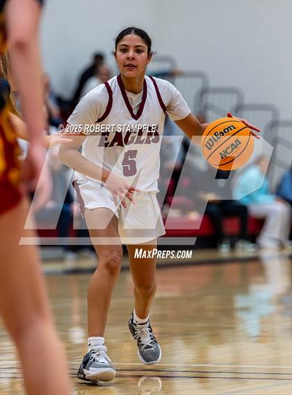 Thumbnail 1 in North Catholic @ Oakland Catholic photogallery.