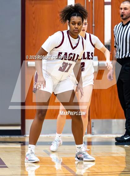 Thumbnail 2 in North Catholic @ Oakland Catholic photogallery.