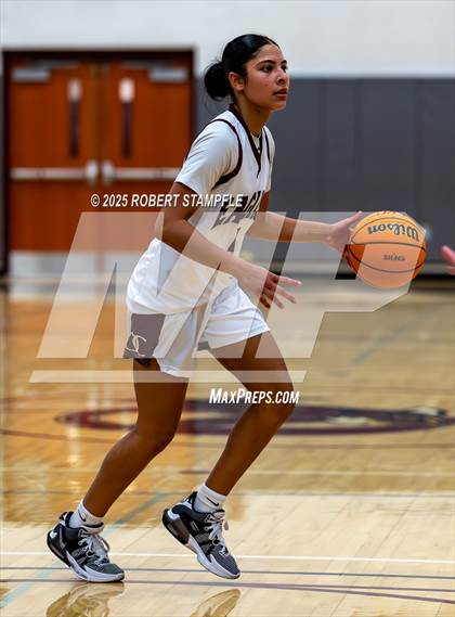 Thumbnail 1 in North Catholic @ Oakland Catholic photogallery.