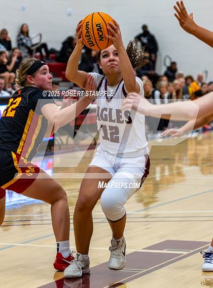 Thumbnail 2 in North Catholic @ Oakland Catholic photogallery.