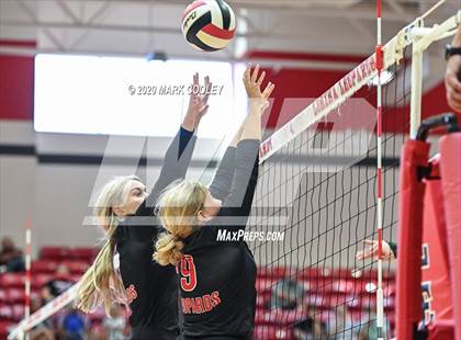 Thumbnail 3 in Moody @ Lorena photogallery.