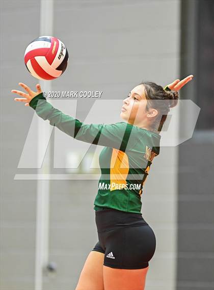 Thumbnail 3 in Moody @ Lorena photogallery.