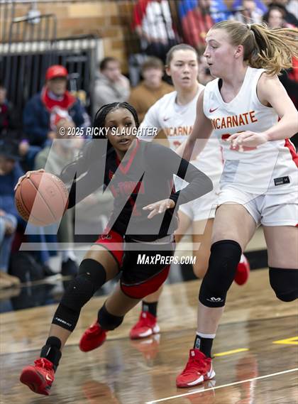 Thumbnail 3 in Alton vs Incarnate Word (University City High School) photogallery.