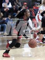 Photo from the gallery "Alton vs Incarnate Word (University City High School)"