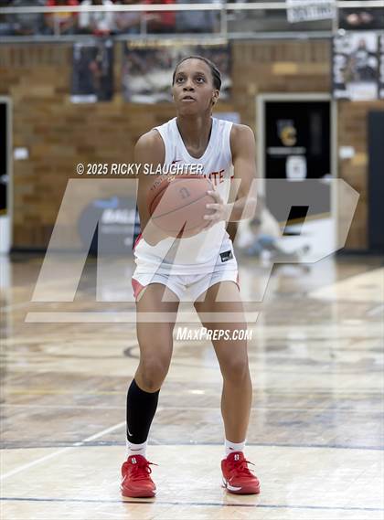 Thumbnail 1 in Alton vs Incarnate Word (University City High School) photogallery.