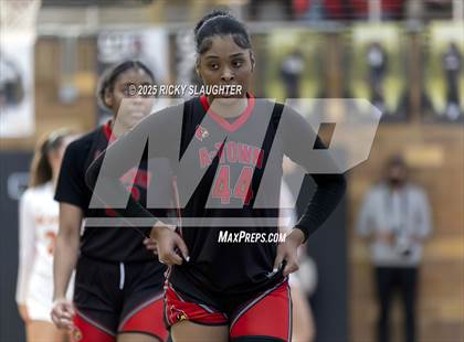 Thumbnail 3 in Alton vs Incarnate Word (University City High School) photogallery.