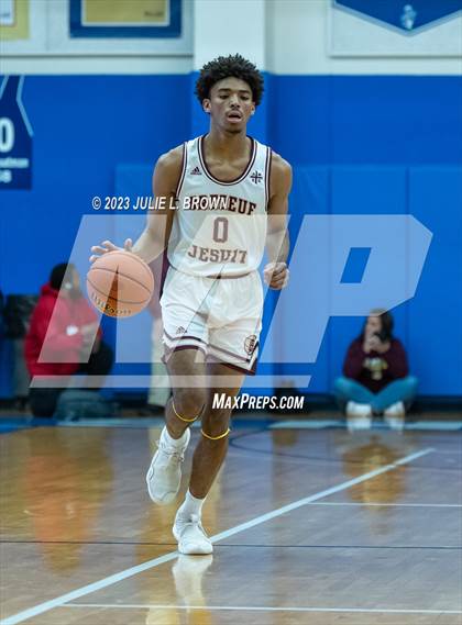 Thumbnail 1 in Brebeuf Jesuit Preparatory vs. Guerin Catholic (IHSAA 3A Sectional 27 semi-final) photogallery.