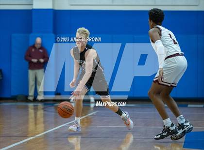 Thumbnail 1 in Brebeuf Jesuit Preparatory vs. Guerin Catholic (IHSAA 3A Sectional 27 semi-final) photogallery.