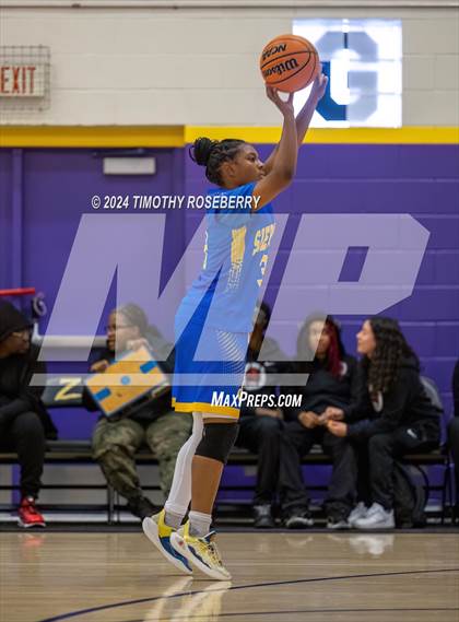 Thumbnail 3 in Mater Academy East Las Vegas vs. Sierra Vista (Tarkanian Classic) photogallery.