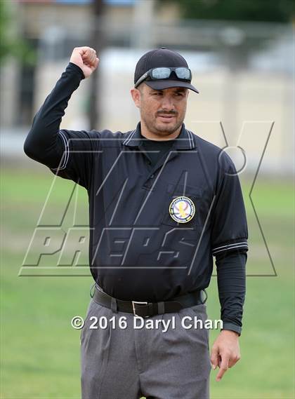Thumbnail 1 in Arroyo @ Rosemead photogallery.