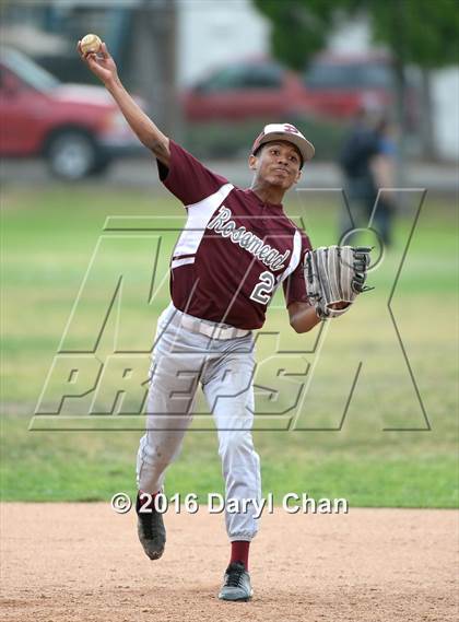 Thumbnail 3 in Arroyo @ Rosemead photogallery.