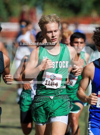 Thumbnail 2 in UIL 1A Boys Cross Country State Final photogallery.