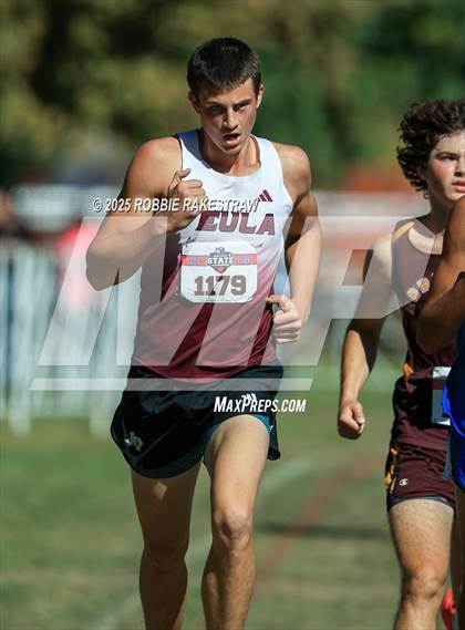 Thumbnail 3 in UIL 1A Boys Cross Country State Final photogallery.
