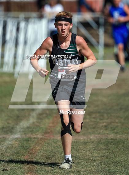 Thumbnail 1 in UIL 1A Boys Cross Country State Final photogallery.