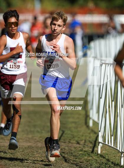 Thumbnail 1 in UIL 1A Boys Cross Country State Final photogallery.