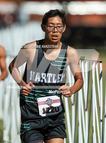 Thumbnail 3 in UIL 1A Boys Cross Country State Final photogallery.