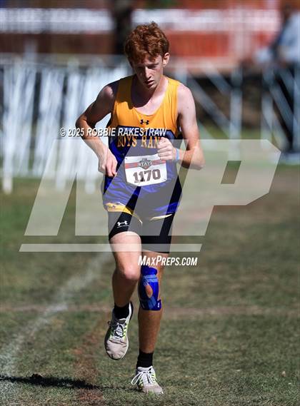 Thumbnail 3 in UIL 1A Boys Cross Country State Final photogallery.