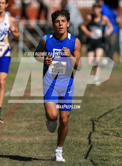Thumbnail 1 in UIL 1A Boys Cross Country State Final photogallery.