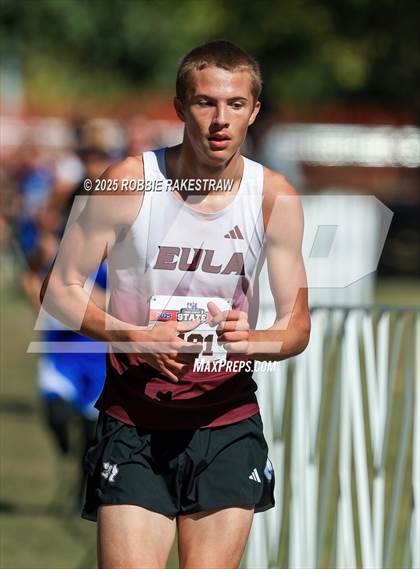 Thumbnail 1 in UIL 1A Boys Cross Country State Final photogallery.