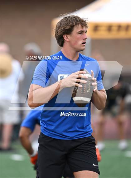 Thumbnail 2 in Santa Margarita vs. Edison  (Battle at the Beach) photogallery.
