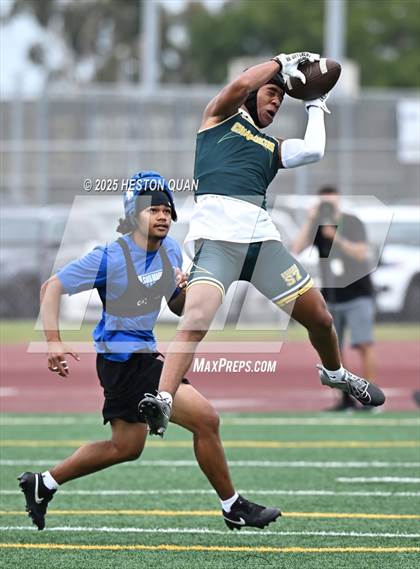 Thumbnail 3 in Santa Margarita vs. Edison  (Battle at the Beach) photogallery.