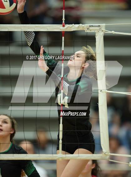 Thumbnail 2 in Carroll vs Byron Nelson photogallery.