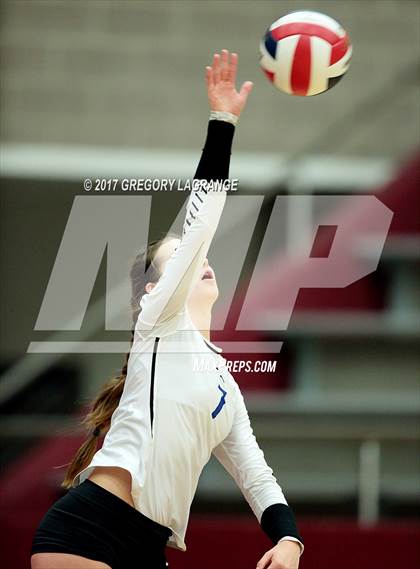 Thumbnail 2 in Carroll vs Byron Nelson photogallery.